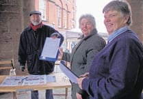 Councillor helps survey and petition