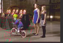 Ross pair impress in the Dragons’ Den