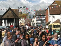 Getting ready for the Newent Onion Fayre