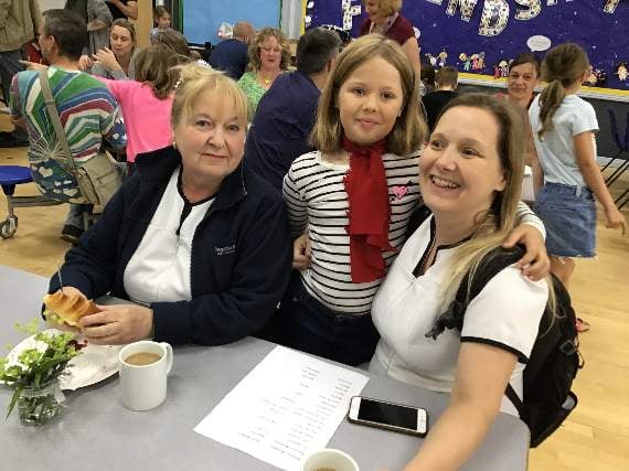 Pupils give their parents a French lesson
