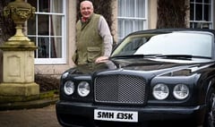 Bentley drivers in Ross-on-Wye raise over £35,000 for Hospice