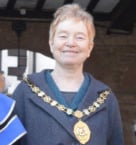 Former town mayor and politicians are honoured