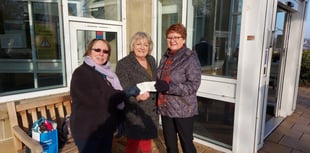 Phoenix Singers raise funds for hospital