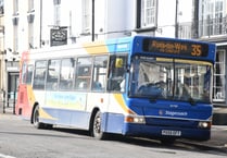 Civic leaders want to improve bus links
