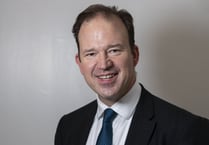 Jesse Norman MP quizzed on cost of sustainable aviation