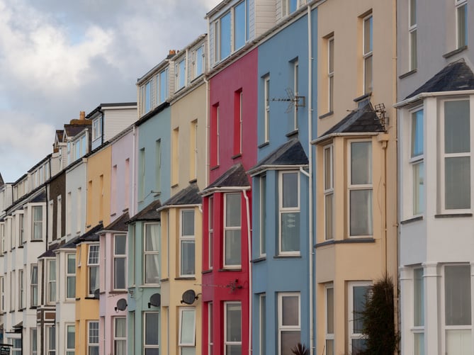 houses 