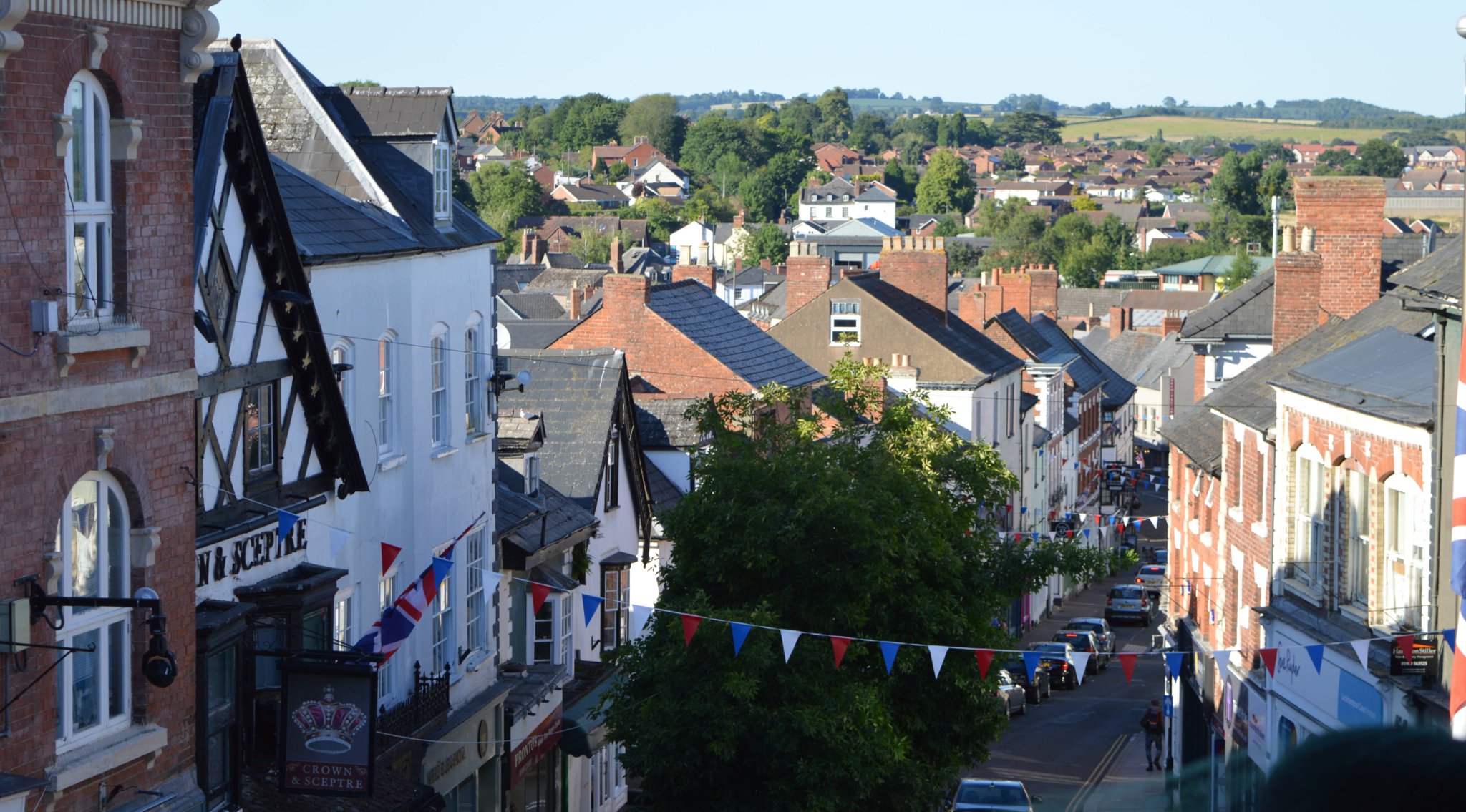 Businesses unite to tackle shoplifting