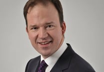 Jesse Norman MP review call after 3-day water loss at 1,000 homes