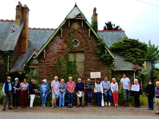 New court bid to save old school from bulldozers