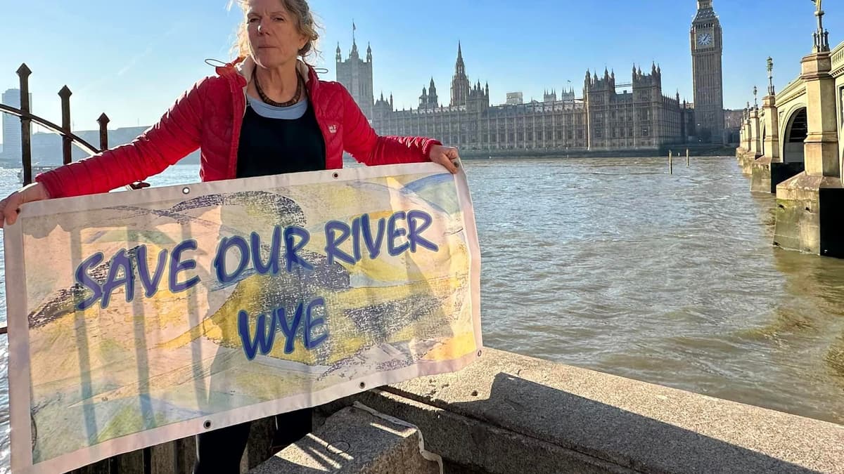 Will Ministers Vow Clean Up England Wales Polluted Waterways Find Out Now - 70swg0a
