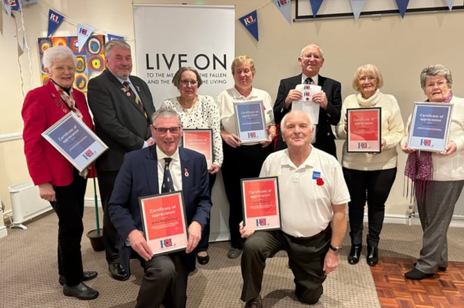 Recipients and others: Sue Lampert, Ian Hedges, Diane Gaylard, Jane Bazeley, Brian Lampert, Chris Aplin, James Weatherhead, and Chairman
