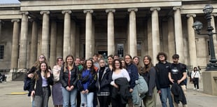 History students embrace London