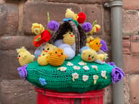 Easter knit-pics: tip top toppers