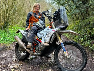 Vanessa Ruck braves the desert in a gruelling 8-day motorcycle race
