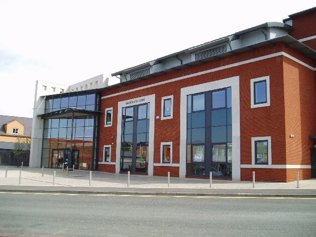 Exterior photo of Kidderminster Magistrates' Court
