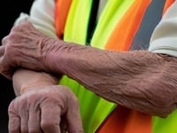 Aston Ingham resident shares riveting volunteer tales at WI meeting