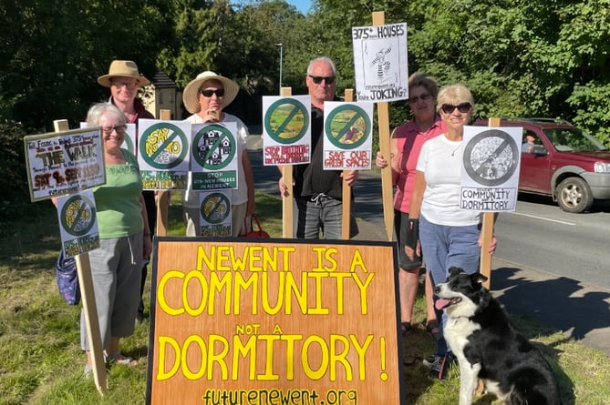 New homes protest, Newent