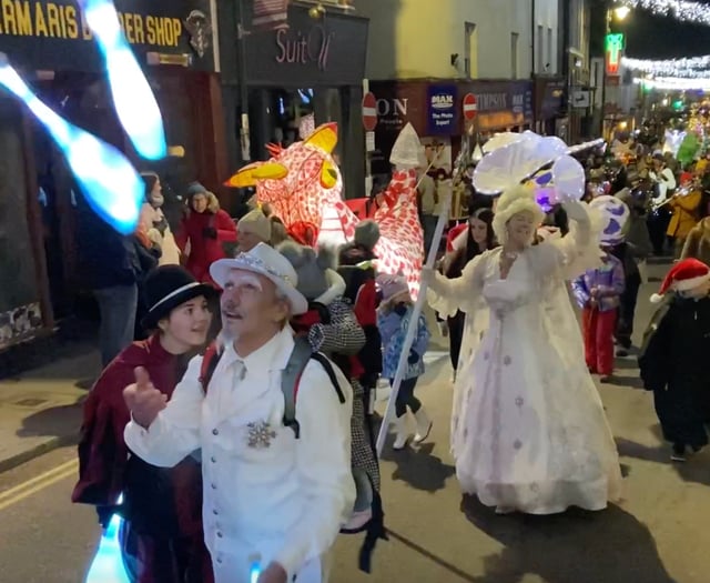 Shine a light for Christmas! Monmouth Lantern Parade really dazzles.