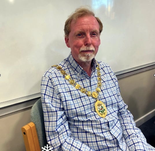 Ross mayor criticises new plan for 1,000 new homes in the town 