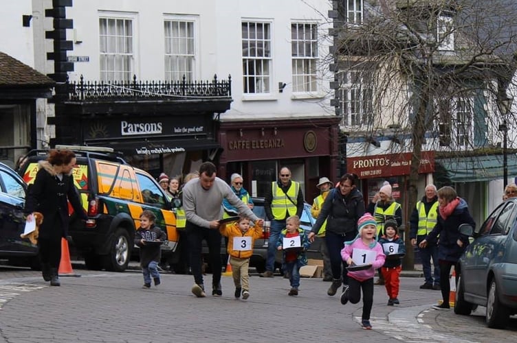 Ross Pancake race 2023