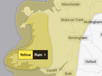 Met Office issues yellow weather warning for the weekend