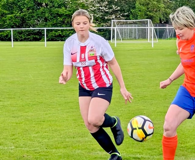 Juniors' women's teams make charge for league glory