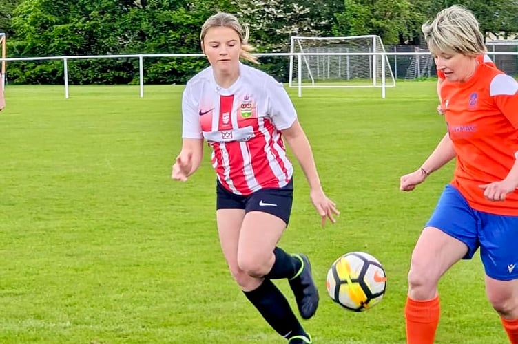 Ross Juniors Ladies won 8-1 on Friday and 2-0 on Sunday