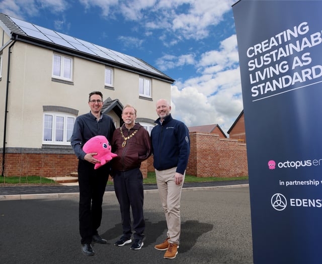 Herefordshire Welcomes First 'Zero Bills' Home in Ross-on-Wye Village