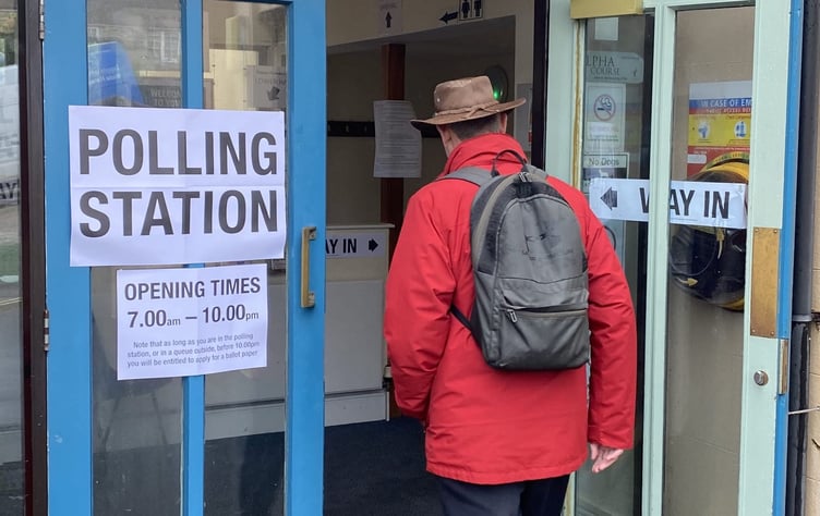 LANDSCAPE polling station image for web stories