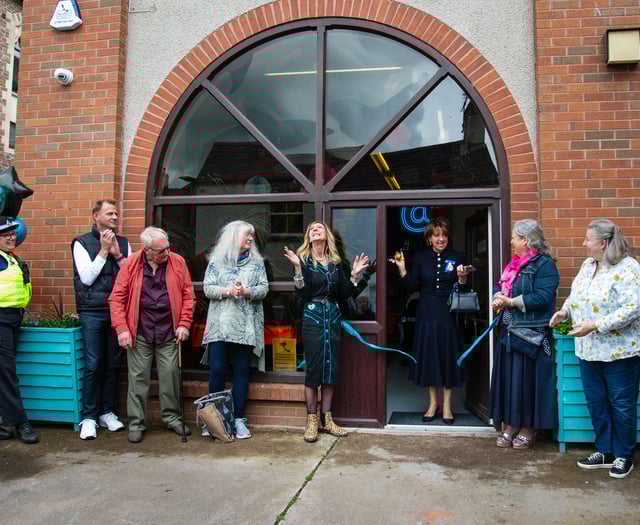 Warm welcome for new community space in Ross