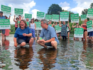 River Cottage star Hugh plunges into Wye debate