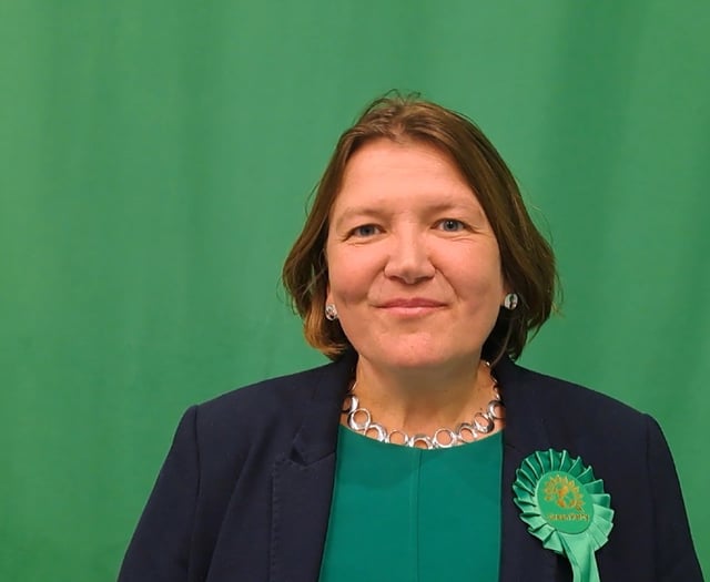 Green MP Chowns praises team work, as Sir Bill reveals death threats