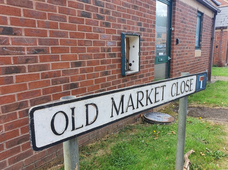 Road sign