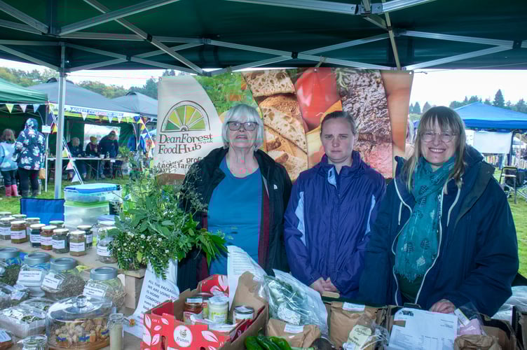 Judith Williams, Poppy Turpin-West and Pjilippa Swatridge of the Forest Food Hub