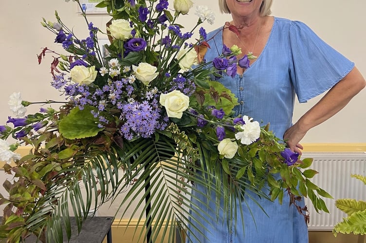 FOLC chair Tina Coull with a show of purple