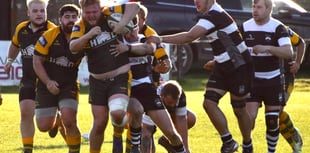Green Army march on with six-try win