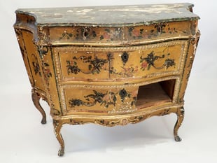 Italian commode was  highlight of Smiths sale