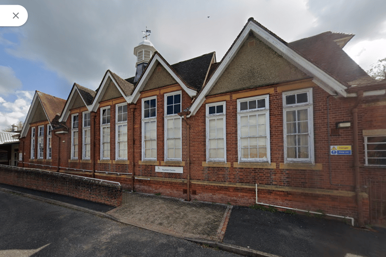 Former Sch building