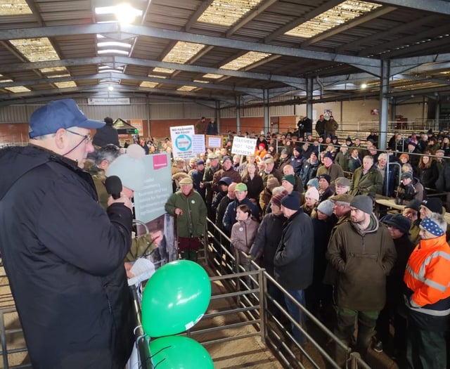 Farmers across Herefordshire converge on Ross
