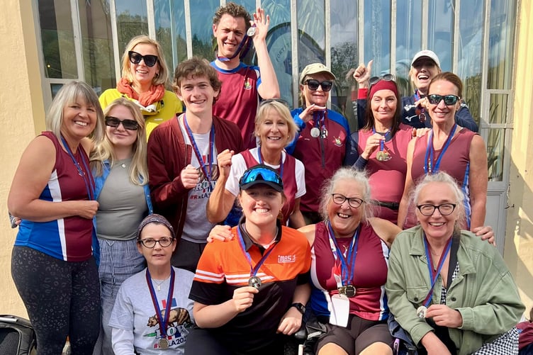 The Ross Rowing Club squad celebrated success in Turin