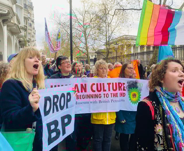 Forest of Dean Climate Choir flash mob  in British Museum protest
