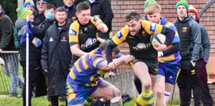 Green Army march on at top with eight-try win