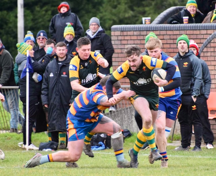 Newent launch another attack at Old Halesonians