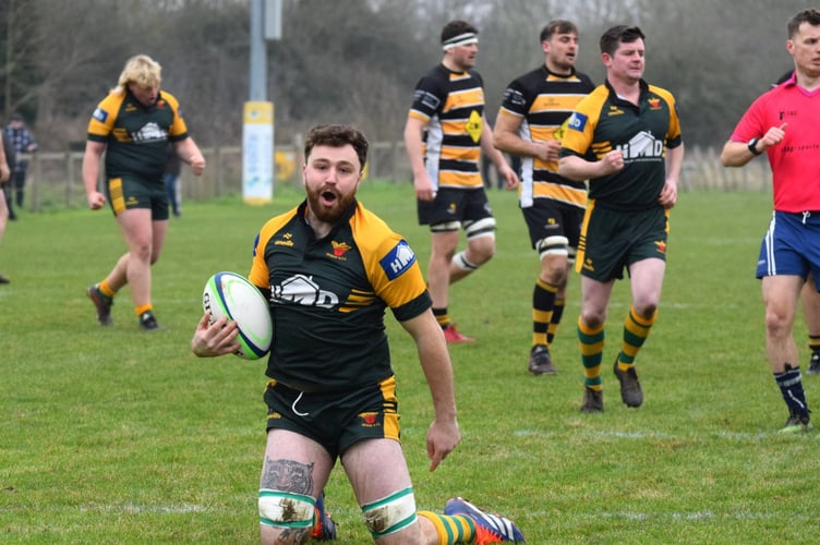 Leo Oakey scores for Newent. Picture: Georgina Gardiner