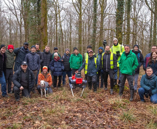 Oxford University team gives woodland robot demo
