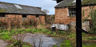 Farmyard can host ten new homes