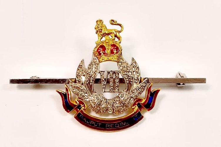brooch