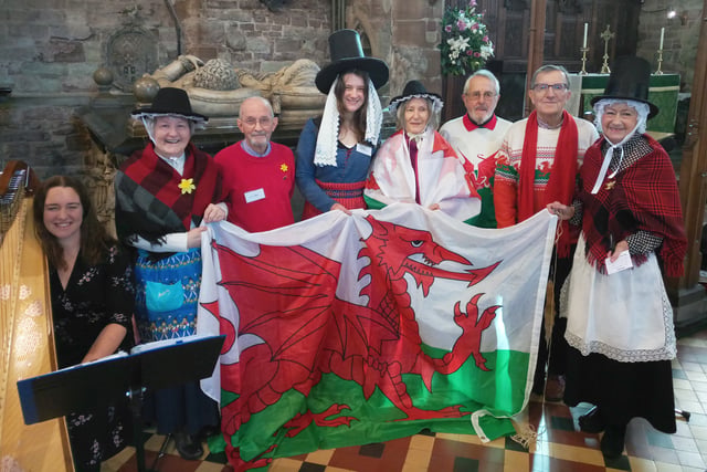 Welsh 'Sgwrs' Group hosts coffee morning with Harpist