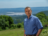 Plan to buy Forest education 
centre for the community 