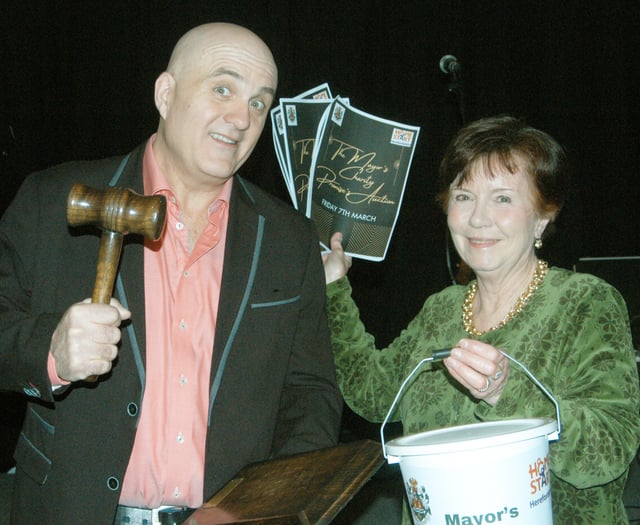 Promises auction boosts mayor’s charity 